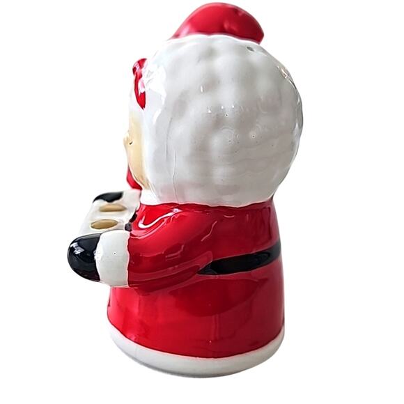 Hallmark Christmas Santa & Mrs. Claus Salt & Pepper Shakers 3." x 2" (NWOB) - Picture 4 of 5